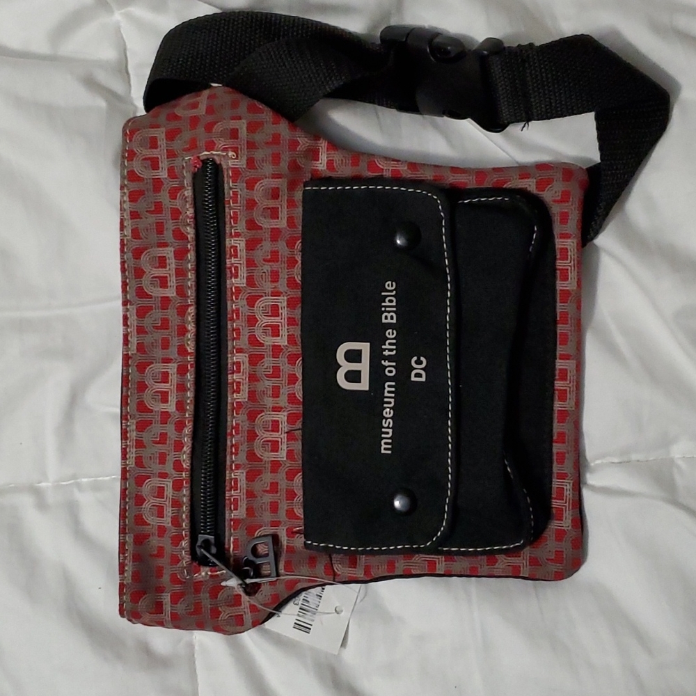 Museum Of The Bible Fanny Pack
